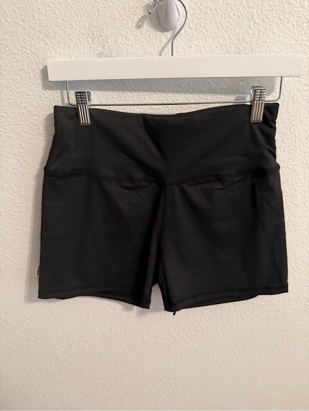 Women’s High-Waist Black Bike Shorts — Sleek Athletic Fit